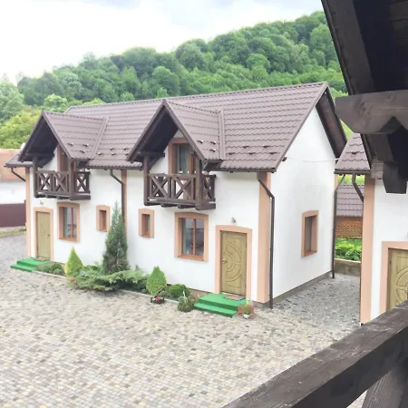 карпатський олександрія * Mykulyčyn